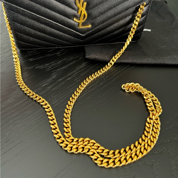 YSL Large Wallet on Chain - Picture 10 of 11